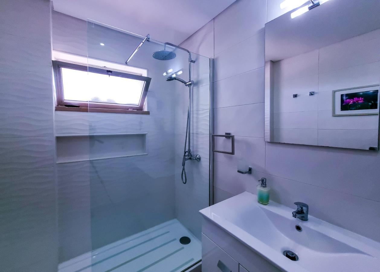 Flh Faro Spacious Flat With Balcony 아파트 외부 사진